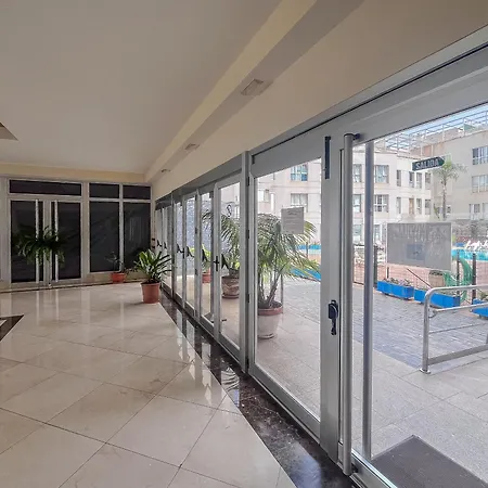 Playa With Pool בית אירוח *